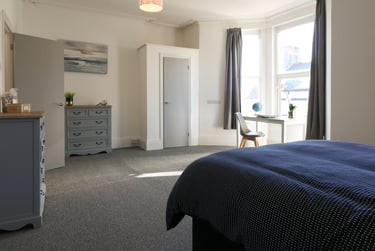 7 bed house, May Terrace, Lipson, Plymouth, PL48PP - Image 6